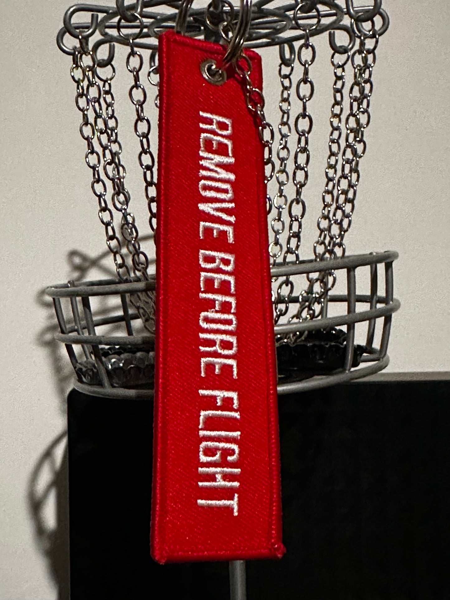 Remove before flight - Bag lanyard/ zipper pull